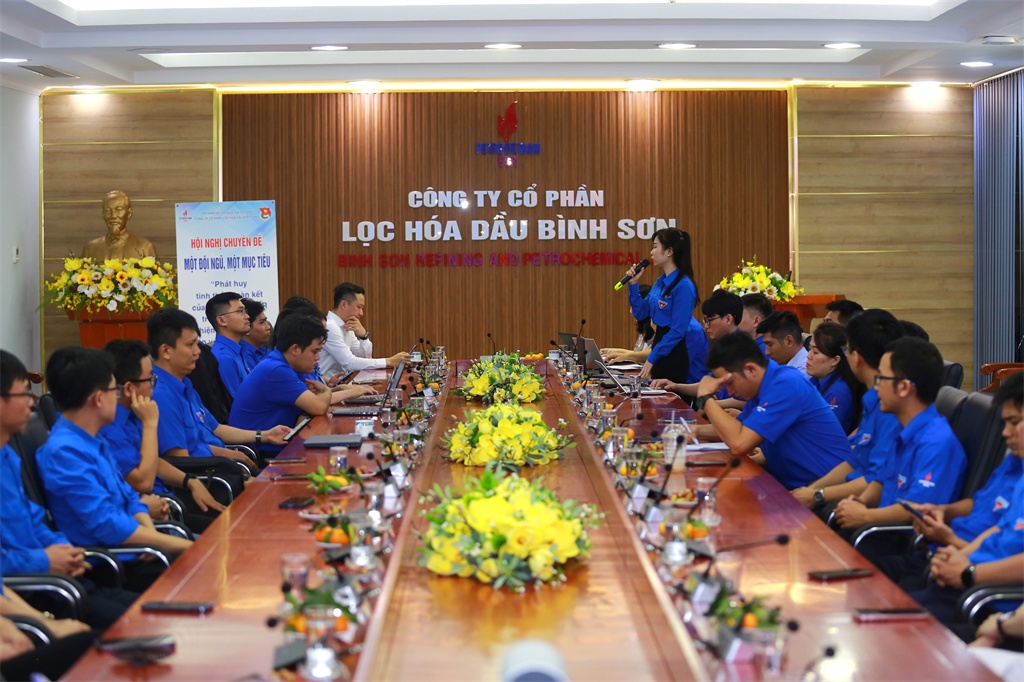 Toàn cảnh hội nghị. Toàn cảnh hội nghị.