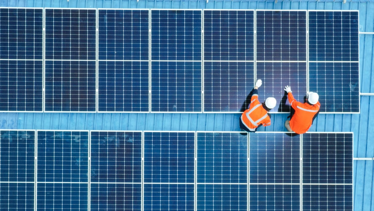 Việc làm ngành năng lượng toàn cầu tăng 3,8% vào năm 2023 Ngành năng lượng toàn cầu tạo thêm 2,5 triệu việc làm trong năm 2023