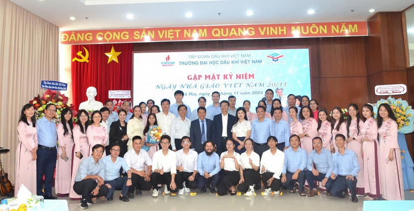 Trường Đại học Dầu khí Việt Nam kỷ niệm Ngày Nhà giáo Việt Nam Trường Đại học Dầu khí Việt Nam tổ chức gặp mặt kỷ niệm Ngày Nhà giáo Việt Nam
