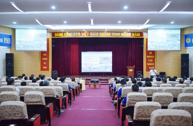 Vietsovpetro và PTSC M&C trao đổi kinh nghiệm về mạng lưới an toàn vệ sinh viên