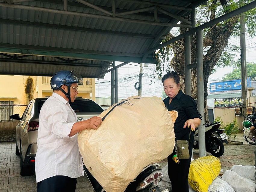 Bà Rịa - Vũng Tàu: Ngày hội “đổi rác lấy quà” tại xã Đảo Long Sơn Bà Rịa - Vũng Tàu: Chương trình “đổi rác lấy quà” tại xã đảo Long Sơn