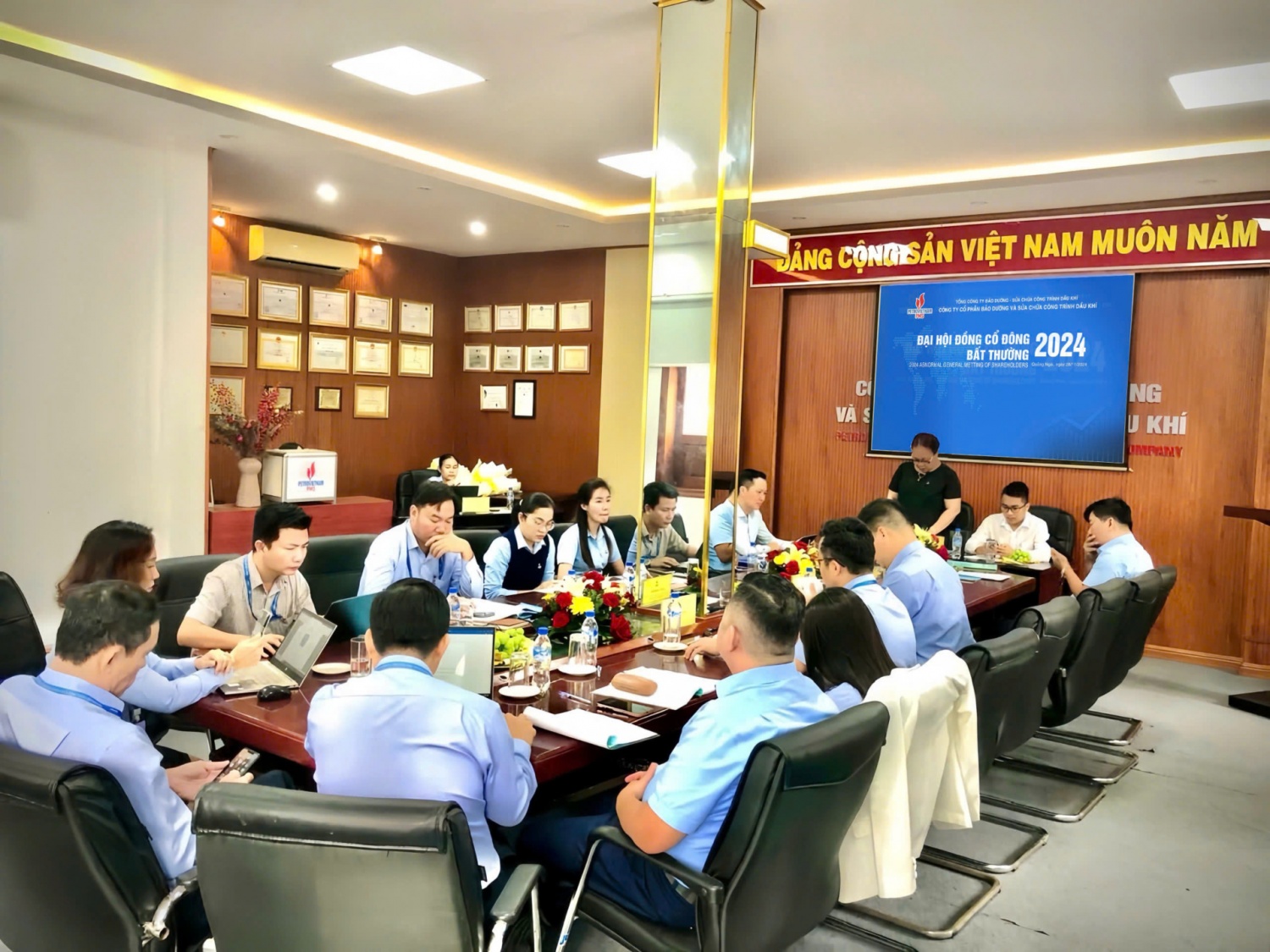 Toàn cảnh đại hội.