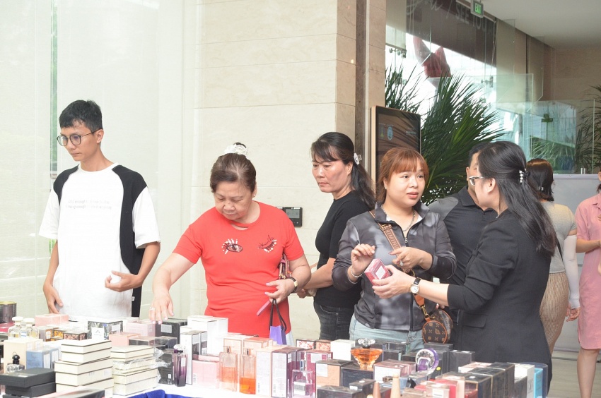 Bà Rịa   Vũng Tàu khai mạc chương trình khuyến mại hàng hiệu lên đến 80%