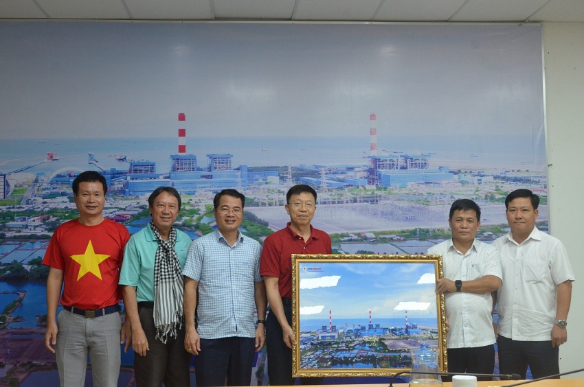 Liên doanh Vietsovpetro thăm và làm việc tại Công ty Nhiệt điện Duyên Hải Vietsovpetro thăm và làm việc tại Công ty Nhiệt điện Duyên Hải