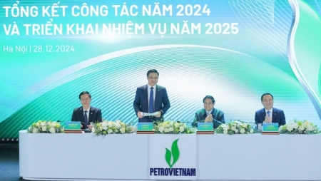 Thủ tướng Phạm Minh Chính: "2025 phải là năm bứt phá của Petrovietnam – Tập đoàn Công nghiệp Năng lượng Quốc gia"