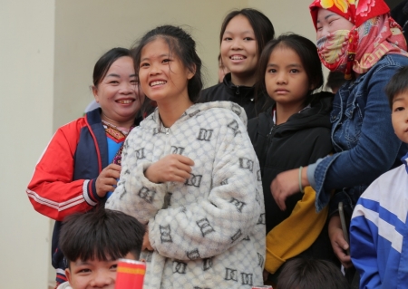 Mùa xuân đầu tiên về trên khu tái định cư thôn Kho Vàng