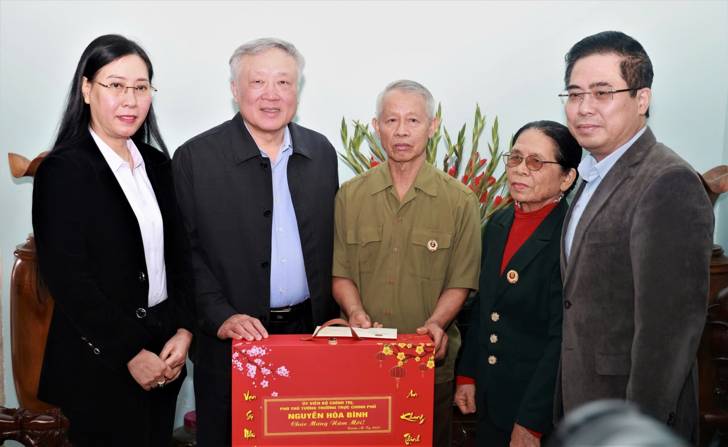 Ngày 21/9, Tập đoàn Dầu khí Quốc gia Việt Nam (Petrovietnam) đã phối hợp cùng với chính quyền địa phương tổ chức khởi công tái thiết khu dân cư thôn Kho Vàng (xã Cốc Lầu, huyện Bắc Hà, tỉnh Lào Cai). Dự kiến khu tái định cư thôn Kho Vàng rộng 2,5ha và đáp ứng chỗ ở cho khoảng 40 hộ dân.