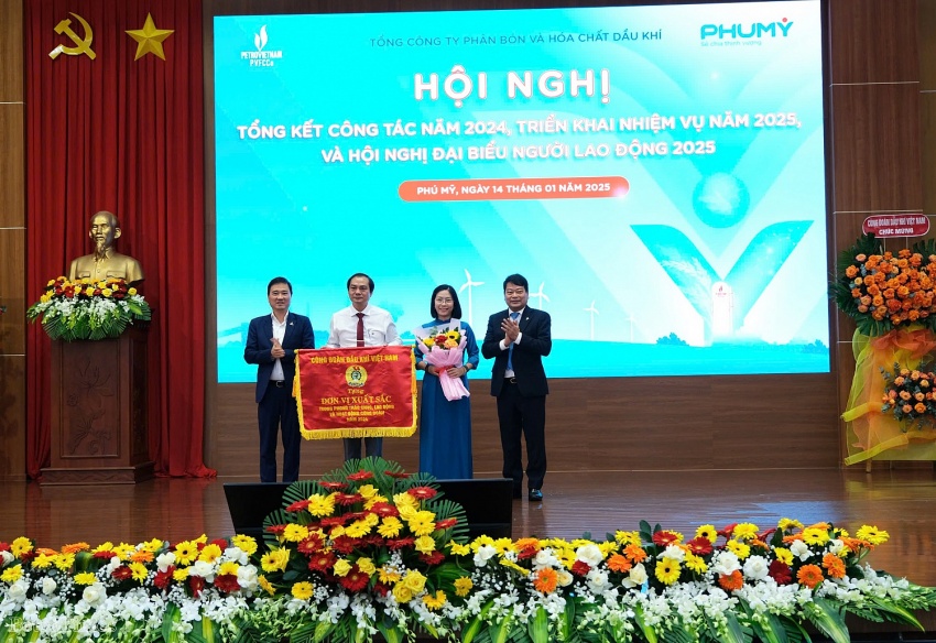 PVFCCo chuyển biến tích cực, đạt nhiều kết quả ấn tượng trong năm 2024 PVFCCo chuyển biến tích cực, đạt nhiều kết quả ấn tượng trong năm 2024