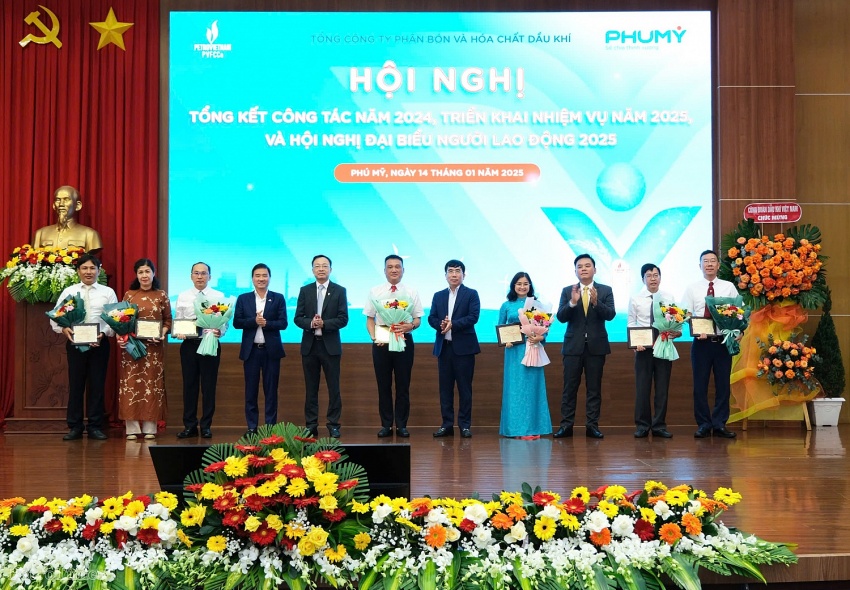 PVFCCo chuyển biến tích cực, đạt nhiều kết quả ấn tượng trong năm 2024 PVFCCo chuyển biến tích cực, đạt nhiều kết quả ấn tượng trong năm 2024