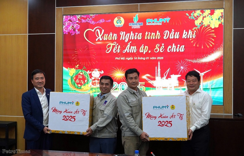 Công đoàn PVFCCo: Điểm sáng trong toàn ngành Dầu khí Công đoàn PVFCCo: Điểm sáng trong toàn ngành Dầu khí