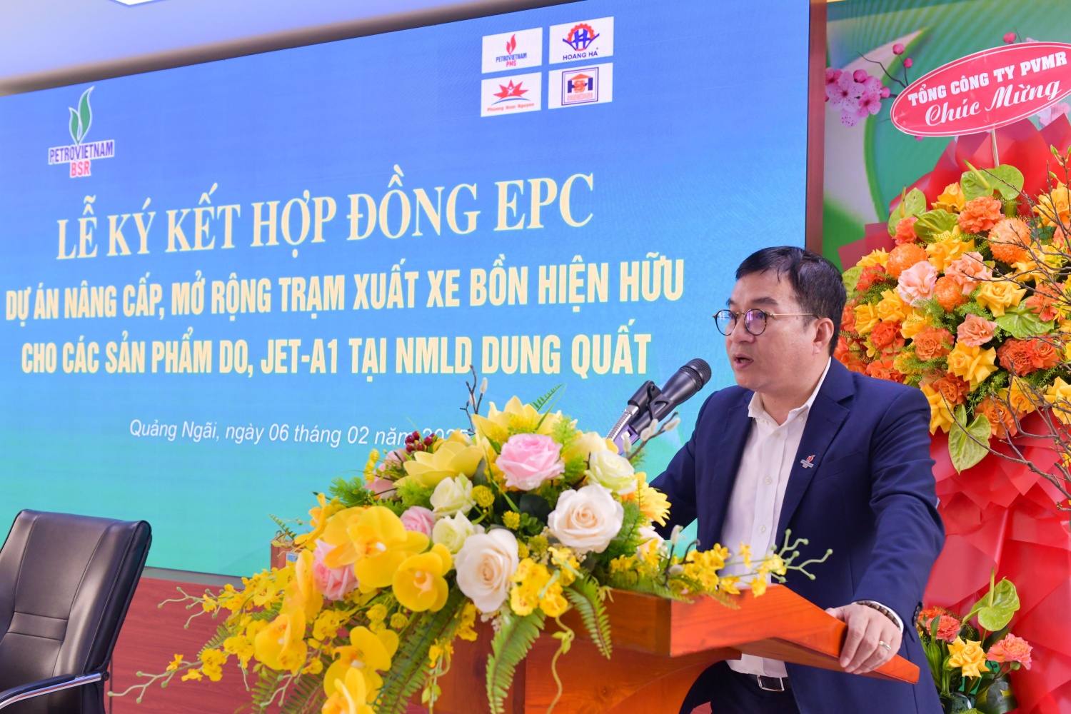 Ông Nguyễn Việt Thắng - Tổng Giám đốc BSR phát biểu tại buổi lễ ký kết. Ông Nguyễn Việt Thắng - Tổng Giám đốc BSR phát biểu tại buổi lễ ký kết.