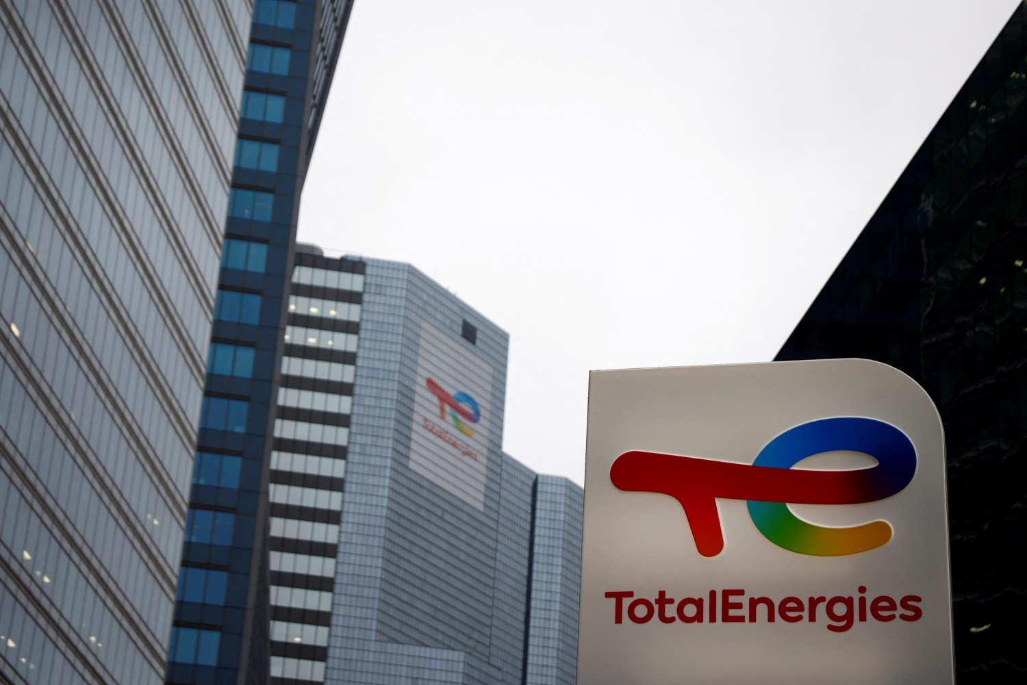 Ấn Độ ký hợp đồng cung cấp dầu thô chiến lược với TotalEnergies