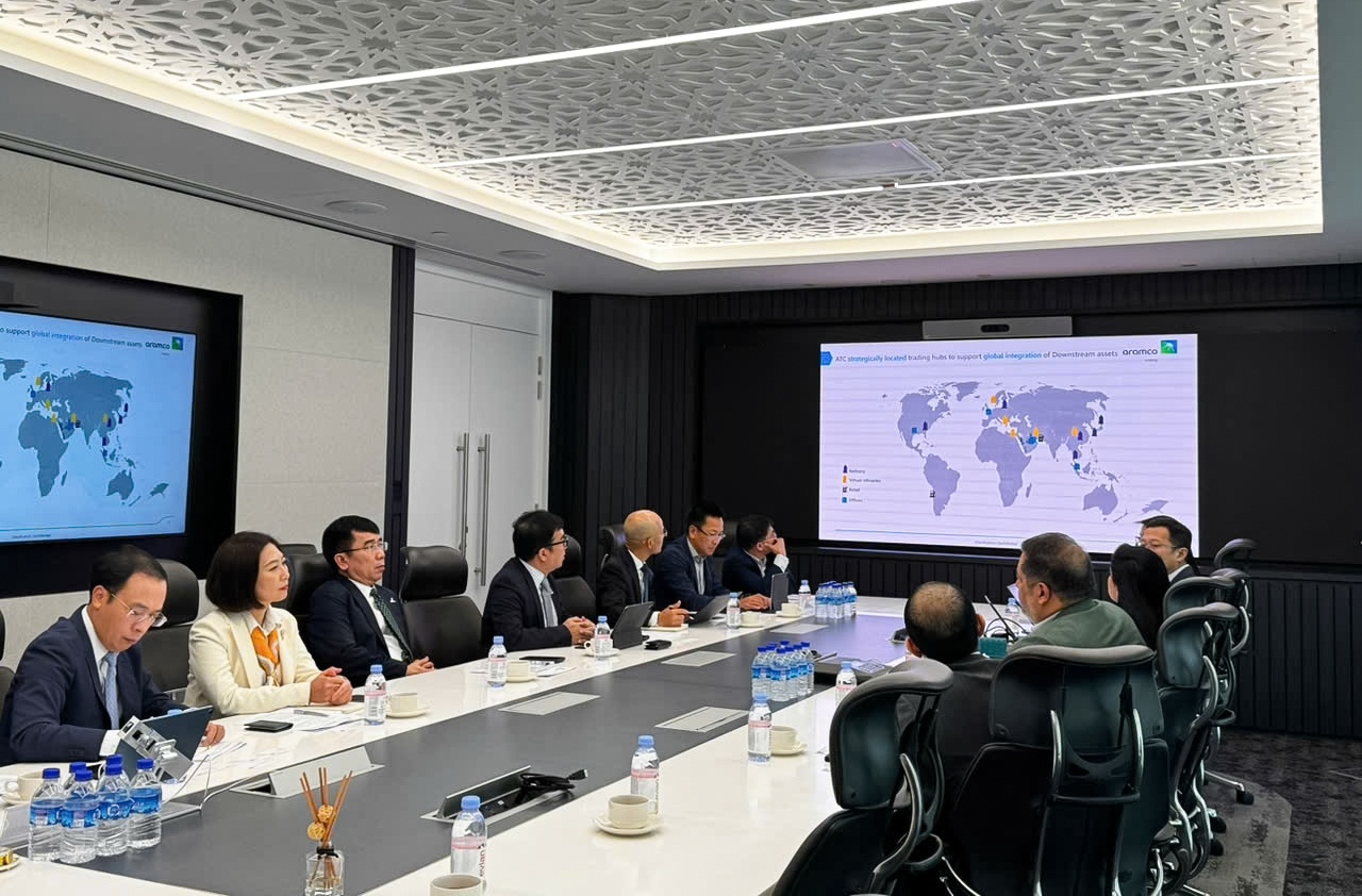 Petrovietnam tăng cường hợp tác với Aramco Petrovietnam tăng cường hợp tác với Aramco