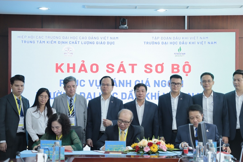 Khảo sát sơ bộ Kiểm định chất lượng Trường Đại học Dầu khí Việt Nam giai đoạn 2025 – 2030 Đánh giá ngoài Khảo sát sơ bộ Kiểm định chất lượng Trường Đại học Dầu khí Việt Nam giai đoạn 2025 – 2030