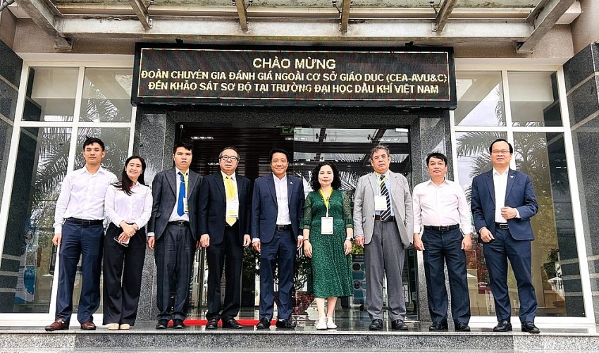 Khảo sát sơ bộ Kiểm định chất lượng Trường Đại học Dầu khí Việt Nam giai đoạn 2020 – 2024 Khảo sát sơ bộ Kiểm định chất lượng Trường Đại học Dầu khí Việt Nam giai đoạn 2020 – 2024