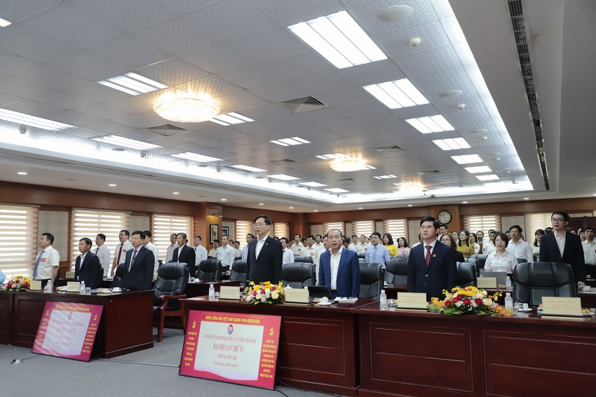Đại hội điểm Đảng bộ XN Khí Vietsovpetro lần thứ VI thành công tốt đẹp Đảng bộ Xí nghiệp Khí quyết tâm hoàn thành mục tiêu vì sự phát triển bền vững của Vietsovpetro