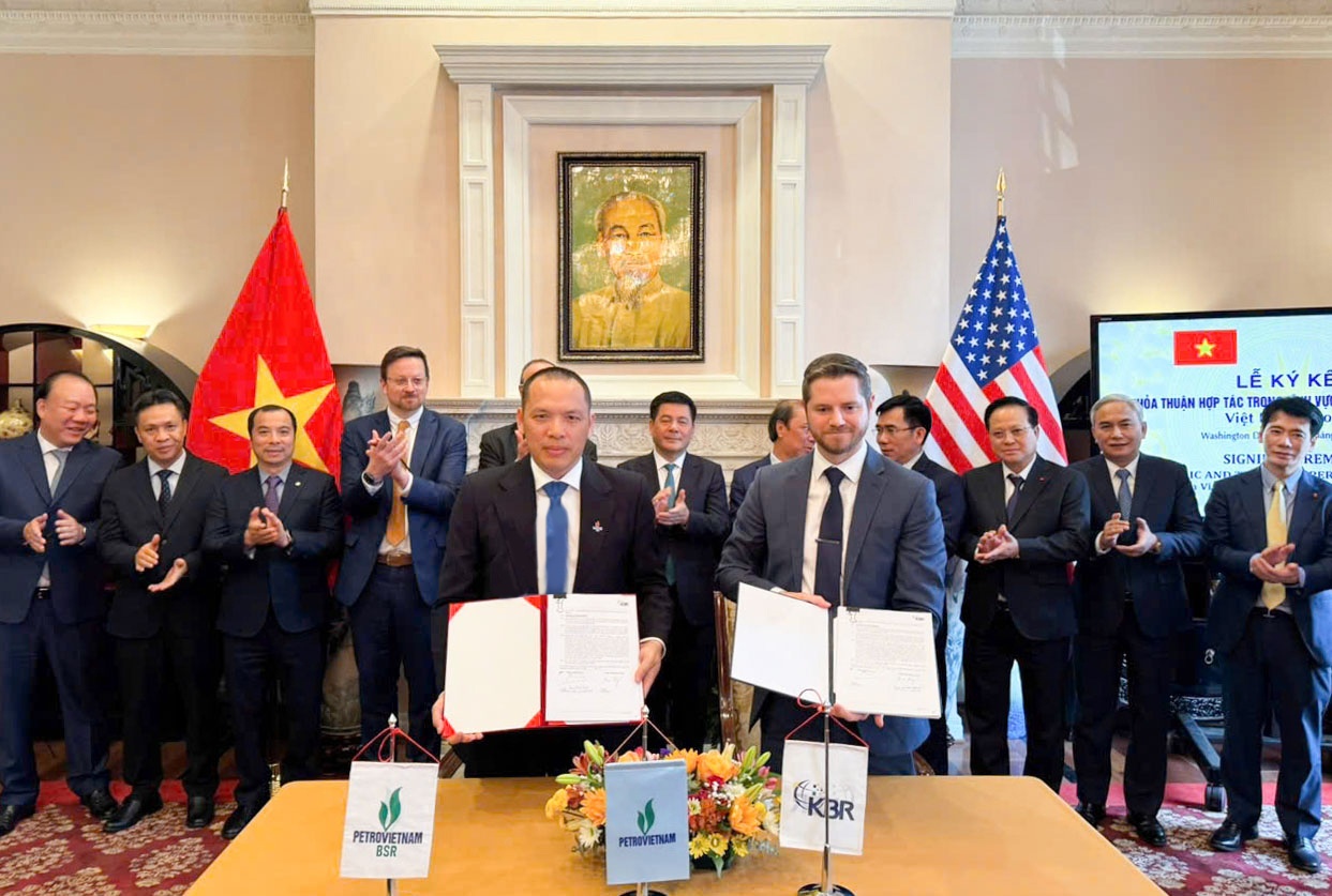 BSR hợp tác với đối tác Hoa Kỳ trong tư vấn, nghiên cứu, sản xuất nhiên liệu hàng không bền vững BSR hợp tác với đối tác Hoa Kỳ trong tư vấn, nghiên cứu, sản xuất nhiên liệu hàng không bền vững