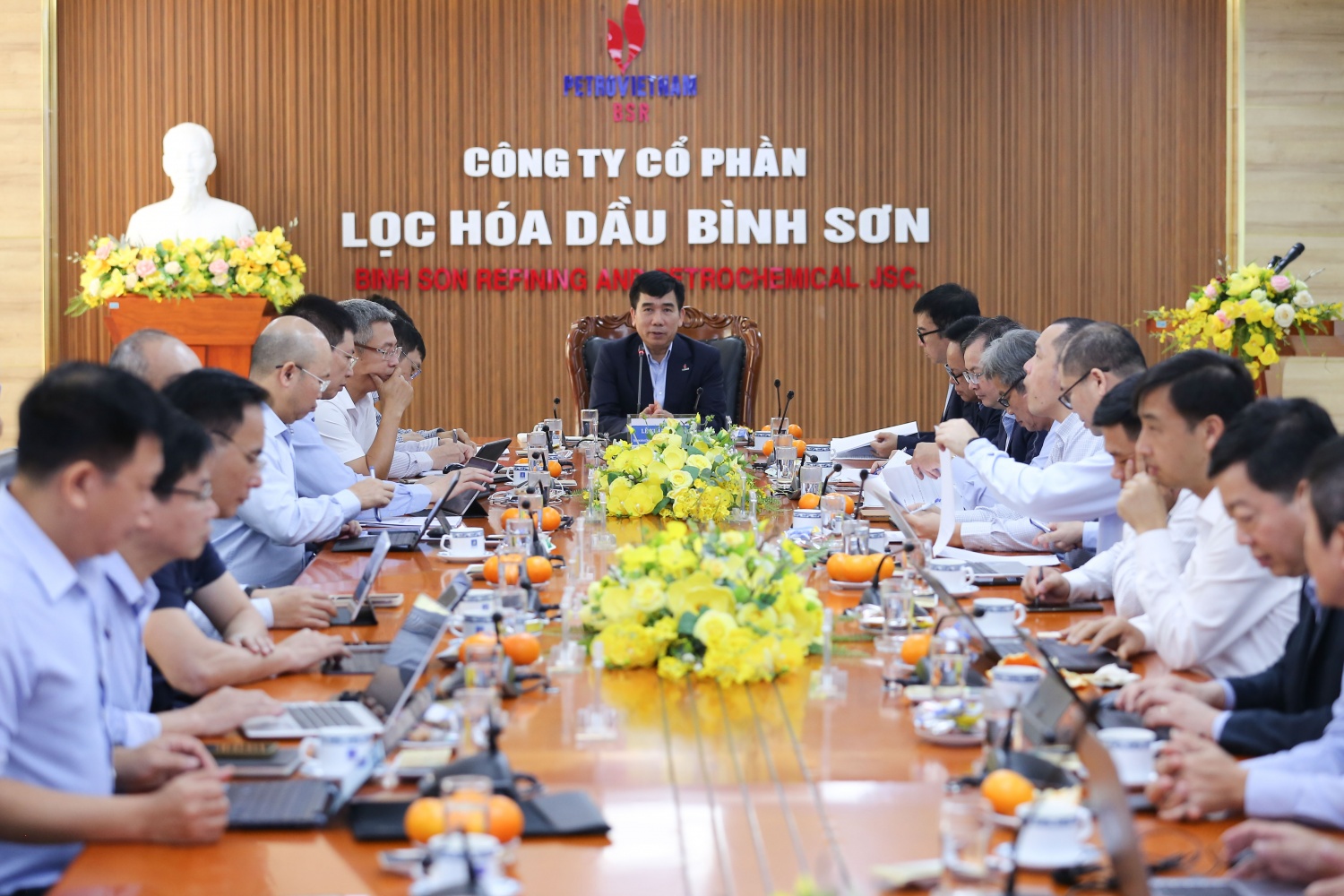Phó Tổng Giám đốc Petrovietnam Lê Xuân Huyên chỉ đạo, tháo gỡ những khó khăn, vướng mắc của BSR.