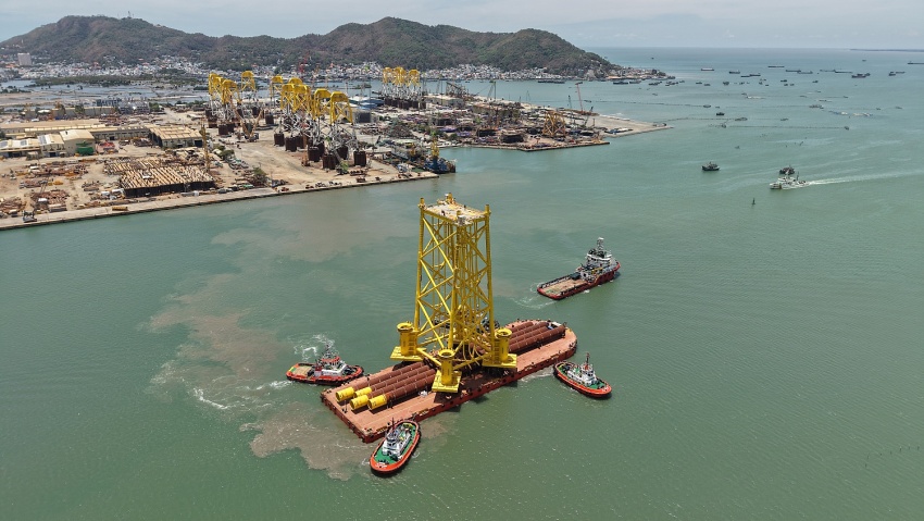 PV Shipyard hạ thủy thành công chân đế trạm biến áp ngoài khơi