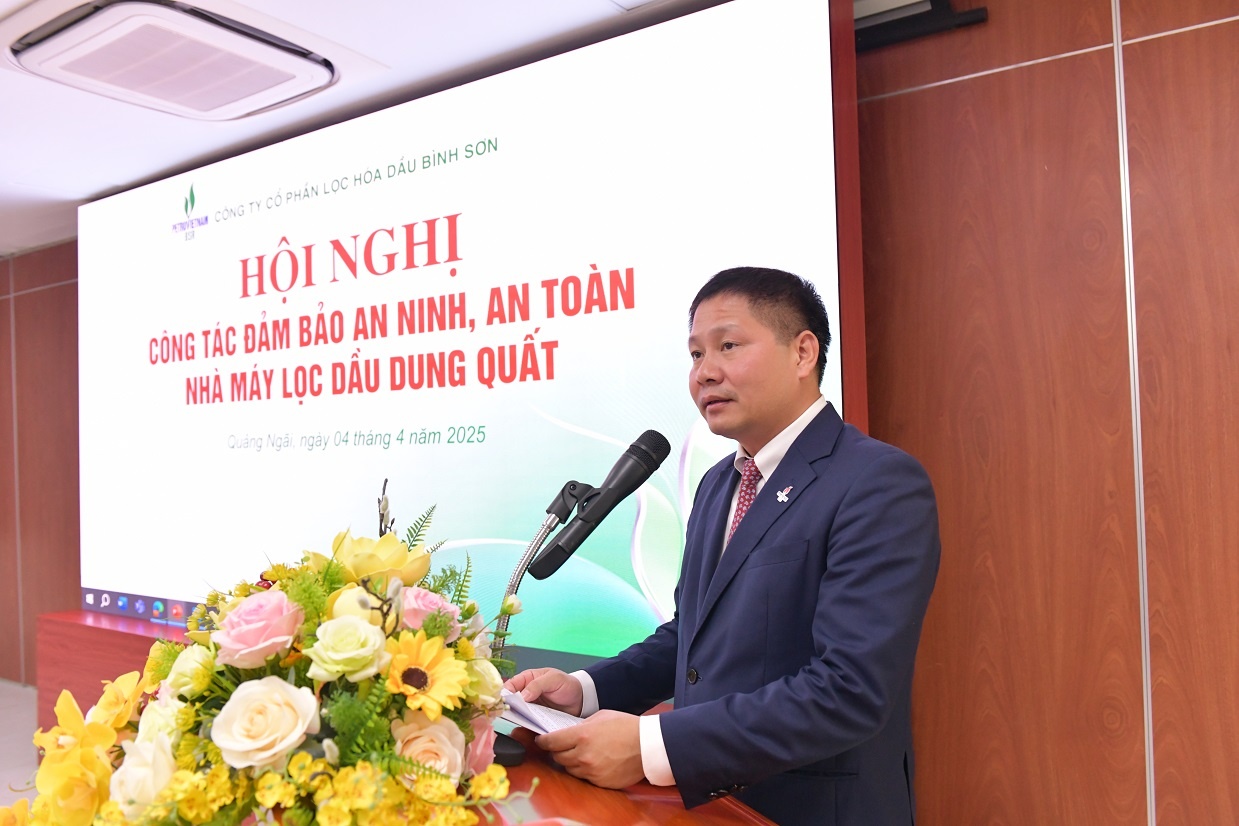 Chủ tịch Hội đồng Quản trị BSR Bùi Ngọc Dương báo cáo tại Hội nghị. Chủ tịch Hội đồng Quản trị BSR Bùi Ngọc Dương báo cáo tại Hội nghị.