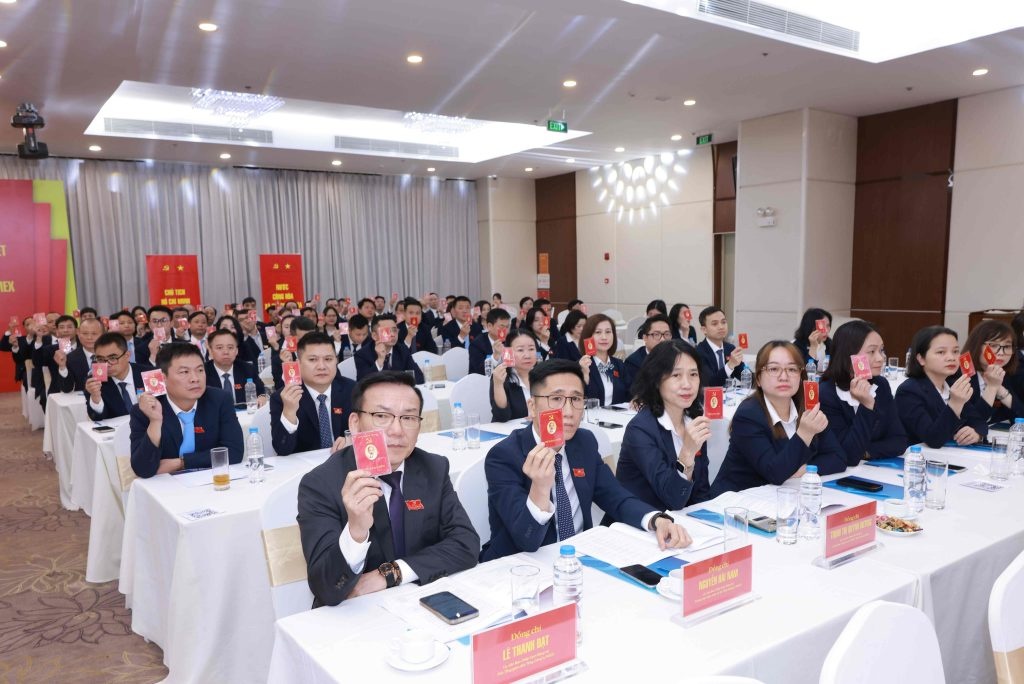 Đại hội lần thứ V nhiệm kỳ 2025 – 2030 của Đảng Bộ Tổng Công ty CP Bảo hiểm Petrolimex thành công rực rỡ Đại hội lần thứ V nhiệm kỳ 2025 – 2030 của Đảng Bộ Tổng Công ty CP Bảo hiểm Petrolimex thành công rực rỡ
