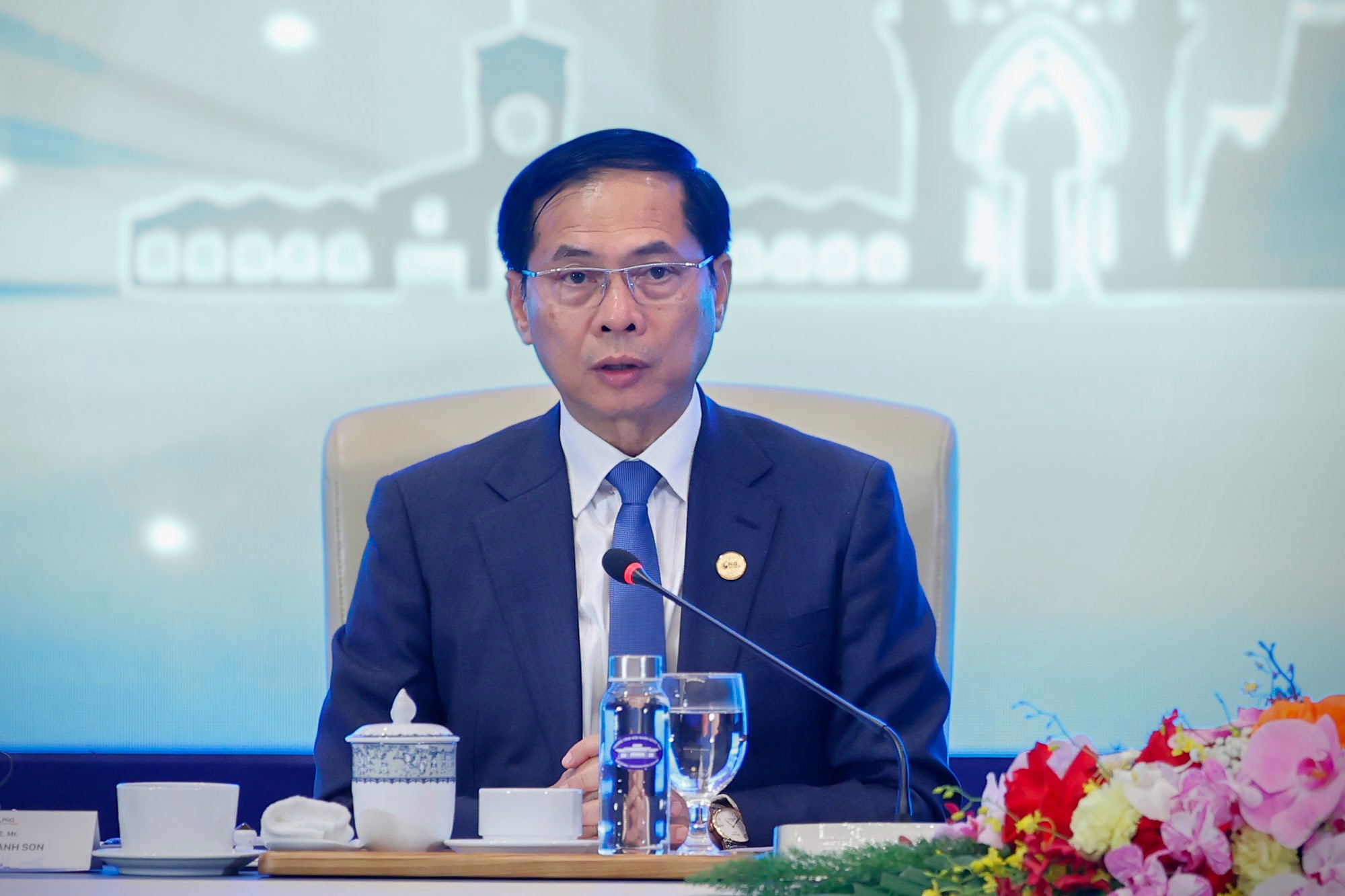 Thủ tướng: 3 kiến tạo để chuyển đổi xanh bền vững, lấy con người làm trung tâm- Ảnh 3.