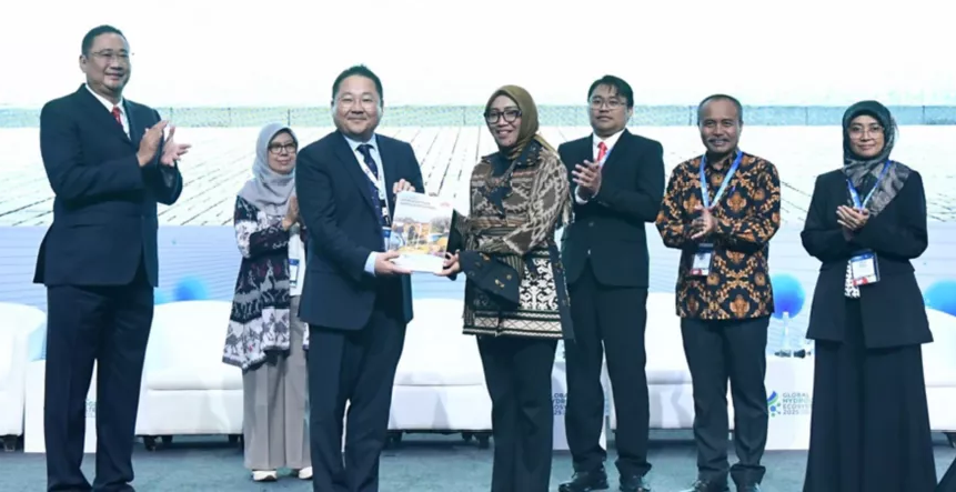 Hyundai và Pertamina phát triển hệ sinh thái hydro từ rác tại Indonesia Hyundai và Pertamina phát triển hệ sinh thái hydro từ rác tại Indonesia