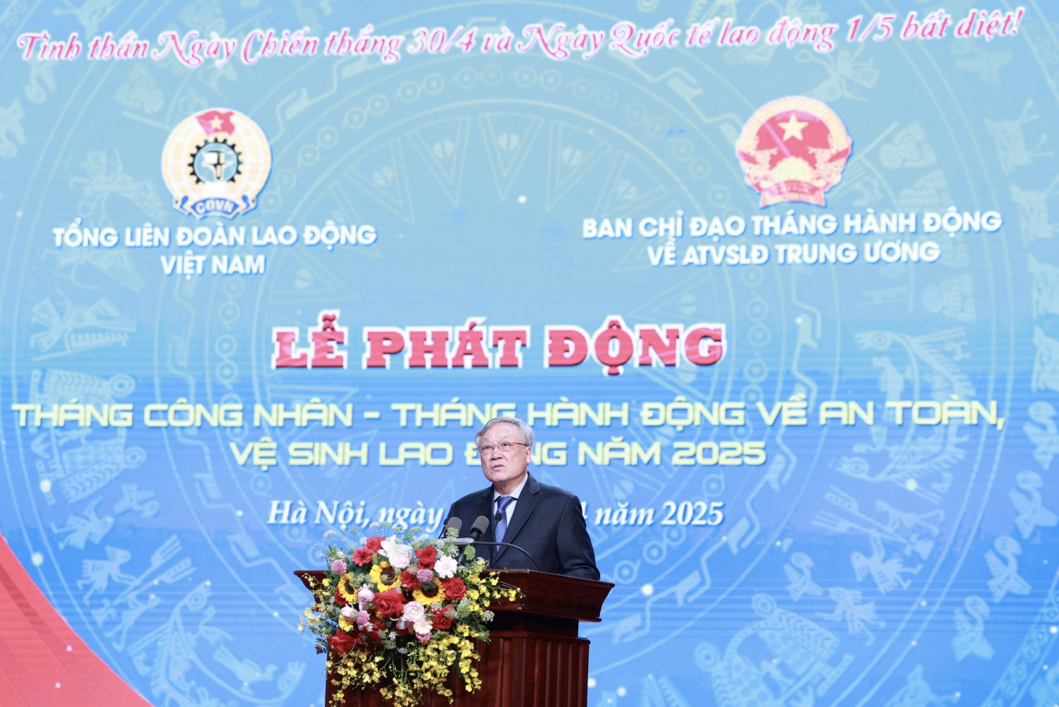 Người lao động là 