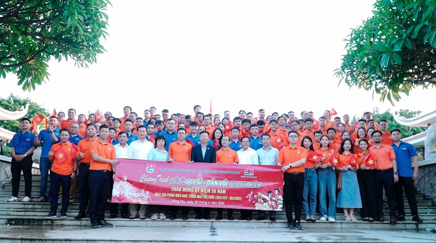 Đoàn Thanh niên Vietsovpetro tổ chức chương trình “Dấu ấn lịch sử - Dẫn lối thanh niên” Đoàn Thanh niên Vietsovpetro tổ chức chương trình “Dấu ấn lịch sử Dẫn lối thanh niên”