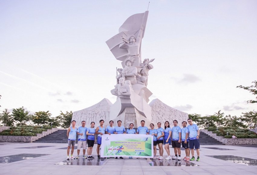 PVU RUN 2025 – Chung sức vươn tầm: Lan tỏa tinh thần đoàn kết, chinh phục những tầm cao mới PVU RUN 2025 - Chung sức vươn tầm: Lan tỏa tinh thần đoàn kết, chinh phục những tầm cao mới