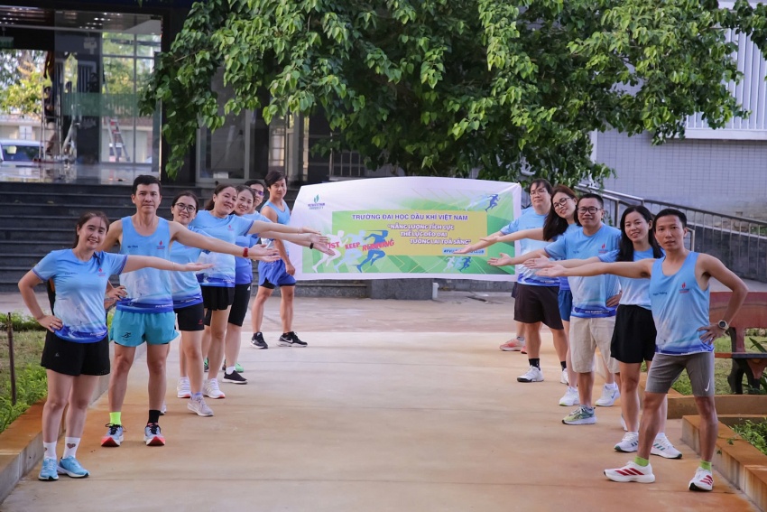 PVU RUN 2025 – Chung sức vươn tầm: Lan tỏa tinh thần đoàn kết, chinh phục những tầm cao mới PVU RUN 2025 - Chung sức vươn tầm: Lan tỏa tinh thần đoàn kết, chinh phục những tầm cao mới