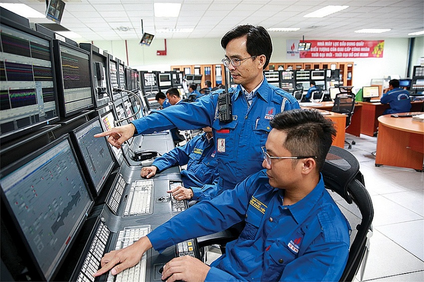 Đẩy mạnh khoa học công nghệ - Bước tiến chiến lược của BSR Đẩy mạnh khoa học công nghệ - Bước tiến chiến lược của BSR