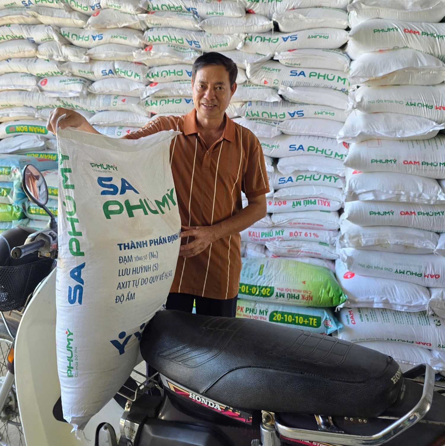 Phú Mỹ cung ứng gần nửa triệu tấn phân bón cho vụ Hè Thu Phú Mỹ dự kiến cung ứng gần nửa triệu tấn phân bón cho vụ Hè Thu 2025