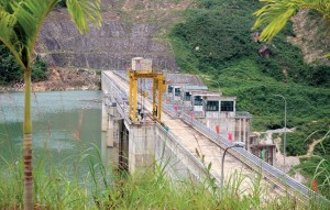 Mưa lớn kéo dài, hồ thủy điện Đakđrinh và các hồ chứa tại Quảng Ngãi đồng loạt xả điều tiết lũ
