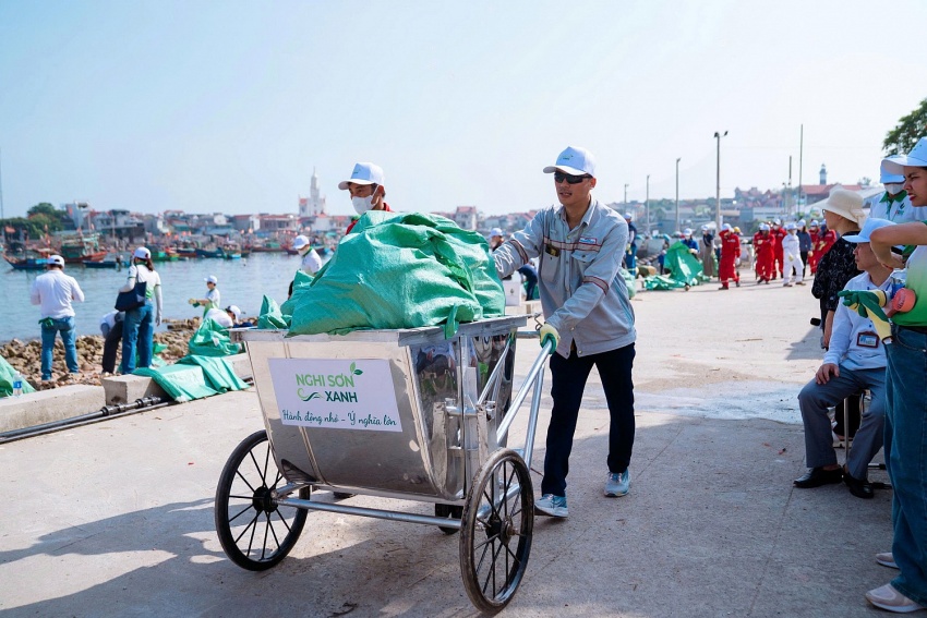 PTSC Thanh Hóa tham gia Chiến dịch Làm sạch biển 2025 - Hưởng ứng sáng kiến “Nghi Sơn Xanh” PTSC Thanh Hóa tham gia Chiến dịch Làm sạch biển 2025 - Hưởng ứng sáng kiến “Nghi Sơn Xanh”