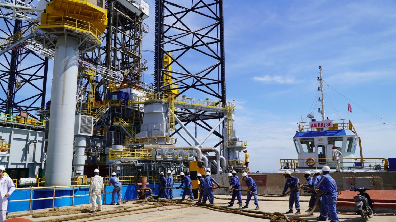 Hoàn thành bảo dưỡng sửa chữa, PVSM bàn giao Giàn Tam Đảo 02 cho Vietsovpetro