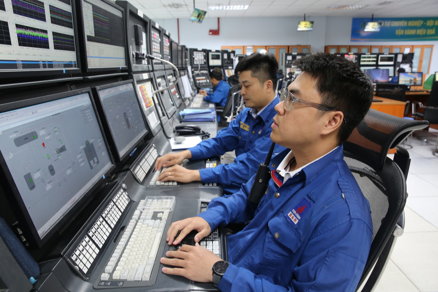 Trong 6 tháng đầu năm 2025, NMLD Dung Quất luôn vận hành an toàn, ổn định và hiệu quả ở công suất cao - có thời điểm đạt 124%.