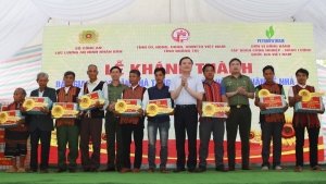 Petrovietnam phối hợp cùng Bộ Công an thực hiện chương trình tri ân trên “Vùng đất lửa” Quảng Trị