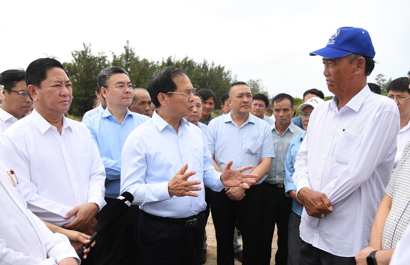 Petrovietnam tham gia đoàn công tác của Chính phủ và các Bộ, ngành làm việc với địa phương dự án điện hạt nhân Ninh Thuận 1 và 2 Petrovietnam tham gia đoàn công tác của Chính phủ và các Bộ, ngành làm việc với địa phương dự án điện hạt nhân Ninh Thuận 1 và 2