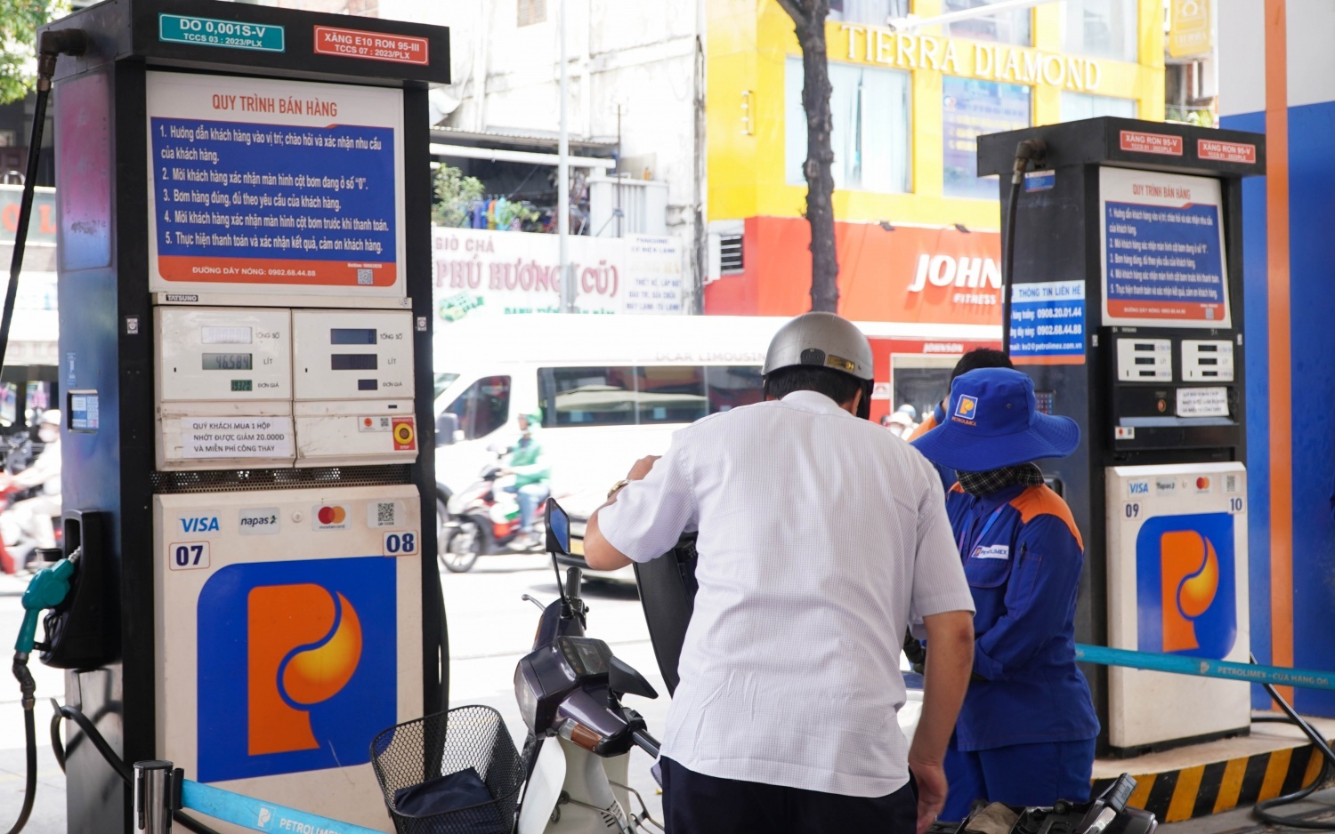 PVOIL tiên phong triển khai kinh doanh xăng sinh học E10 RON95, sẵn sàng cho lộ trình phát triển năng lượng sạch PVOIL tiên phong triển khai kinh doanh xăng sinh học E10 RON95, sẵn sàng cho lộ trình phát triển năng lượng sạch