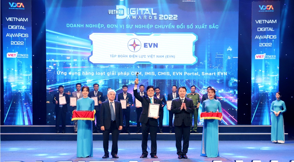 Chuyển đổi số tại EVN: Thành quả từ sự lãnh đạo khoa học, nhất quán của Đảng bộ Chuyển đổi số tại EVN: Thành quả từ sự lãnh đạo khoa học, nhất quán của Đảng bộ