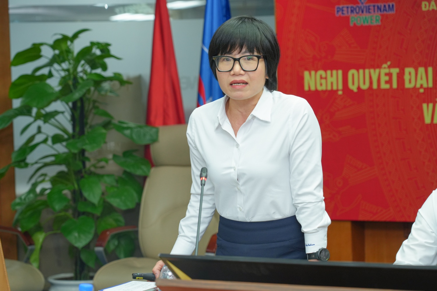 Đảng ủy PV Power quán triệt, triển khai thực hiện Nghị quyết Đại hội Đảng bộ Petrovietnam lần thứ IV và các văn bản mới của Trung ương