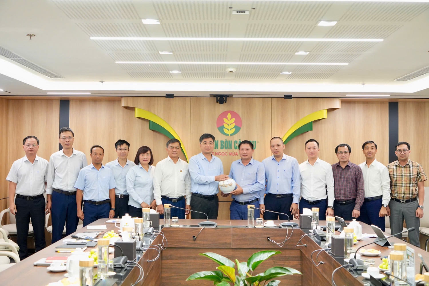 PVCFC – BSR tăng cường hợp tác chiến lược: Mở rộng sang quản trị và M&A chuỗi giá trị khâu sau PVCFC và BSR tăng cường hợp tác chiến lược: Mở rộng sang lĩnh vực quản trị và M&A chuỗi giá trị khâu sau