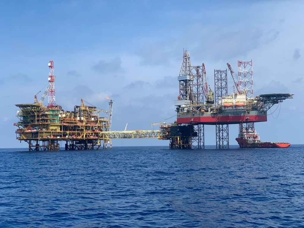 PETRONAS - người bạn tin cậy của PETROVIETNAM