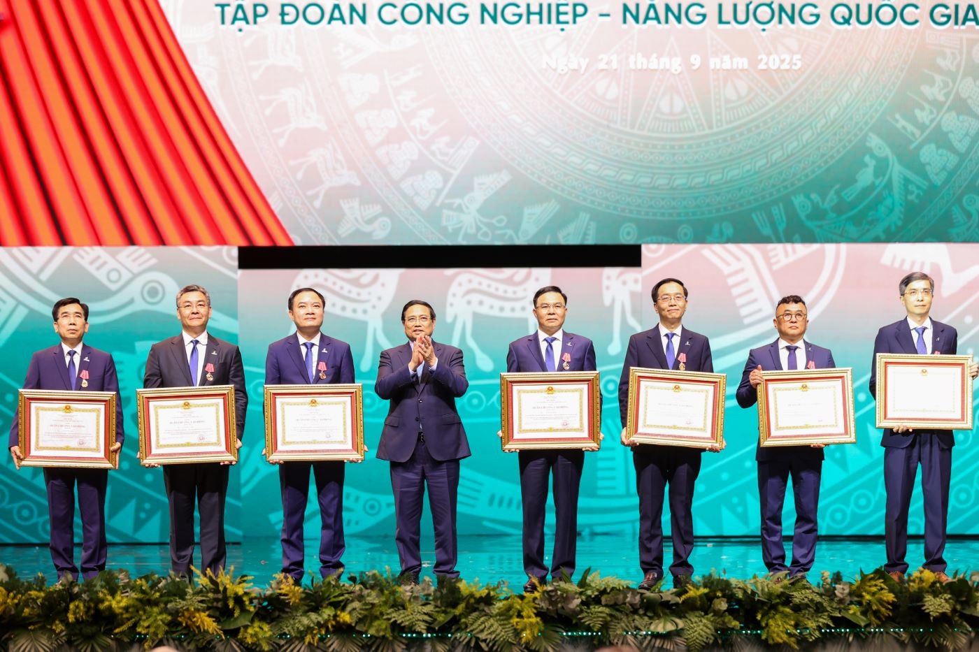 Tổng Bí thư Tô Lâm kỳ vọng Petrovietnam: “Tiên phong – Vượt trội – Bền vững – Toàn cầu”