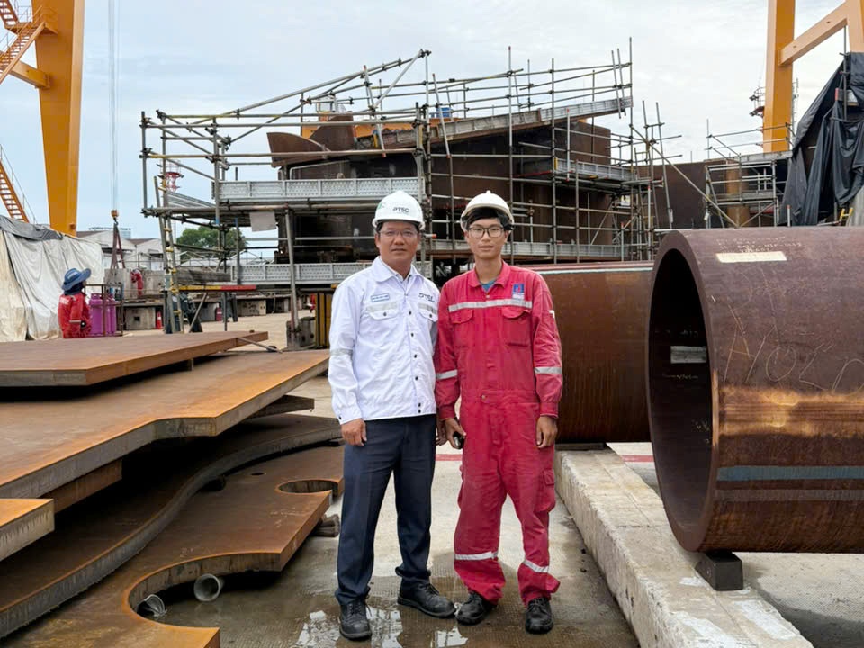 Những “cánh mai thép” và dấu mốc chuyển mình Những “cánh mai thép” và dấu mốc chuyển mình
