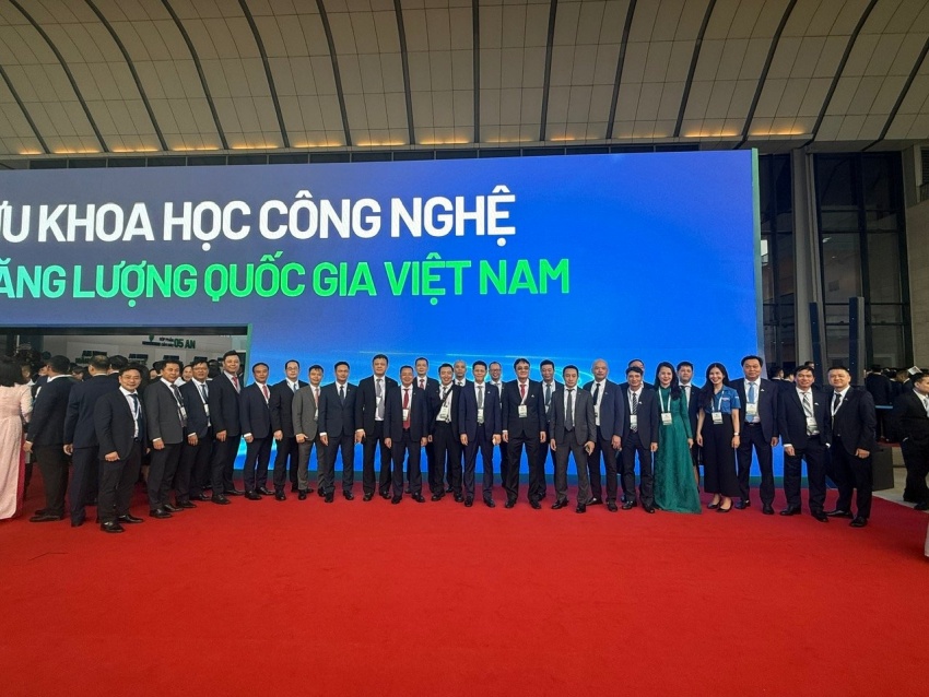 PTSC attends Science and Technology Exhibition on the occasion of the 50th anniversary of Petrovietnam