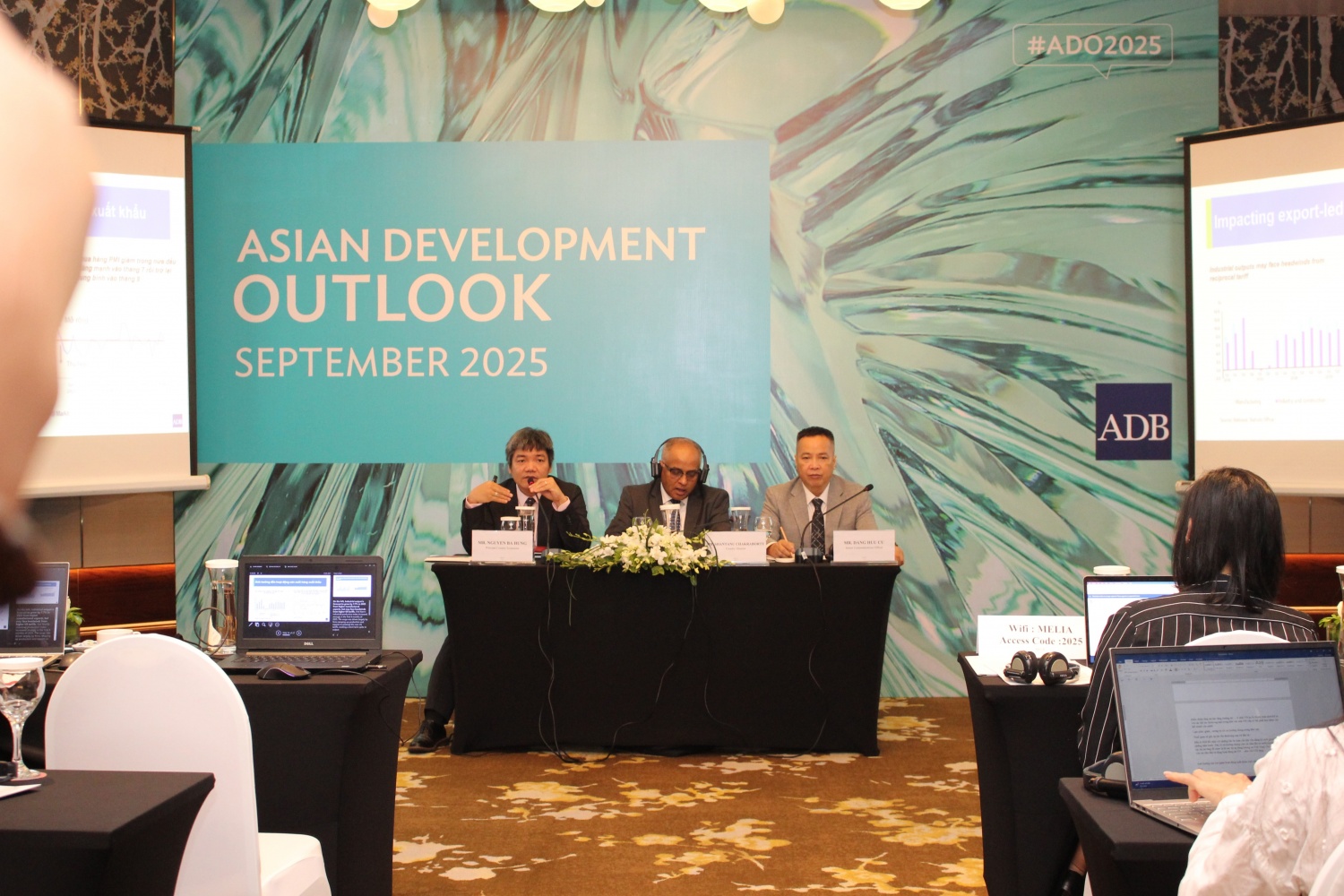 FDI vào Việt Nam lập kỷ lục 5 năm, ADB nâng dự báo tăng trưởng 2025 FDI vào Việt Nam lập kỷ lục 5 năm, ADB nâng dự báo tăng trưởng 2025