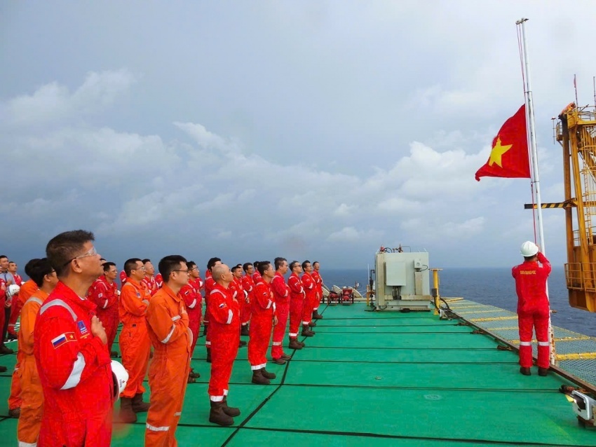 Tiếp lửa tự hào, phấn đấu hoàn thành xuất sắc nhiệm vụ SXKD cả năm 2025