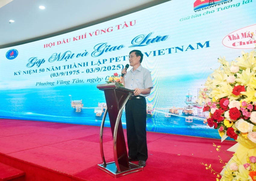 Tiếp lửa truyền thống - Vững bước tương lai